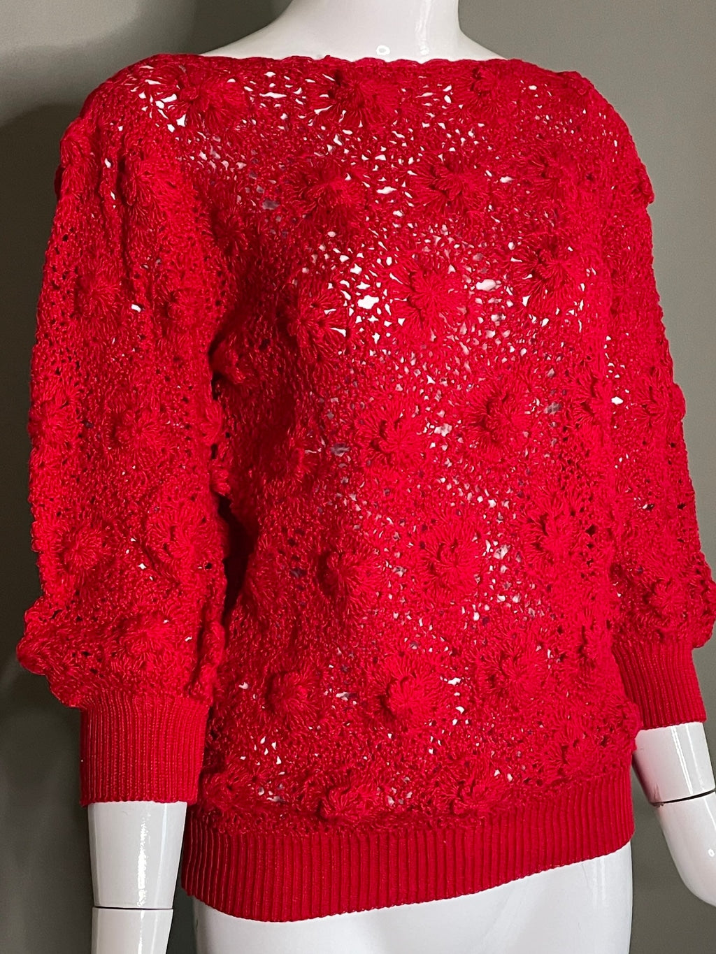 Super Cute Vtg 70s Red Hand Crocheted Rosette Top Blouse 3/4 Sleeves M