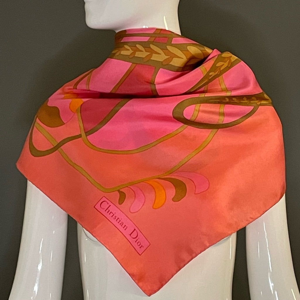 Gorg Vintage Christian Dior Silk Scarf 32 In Sq Excellent Condition